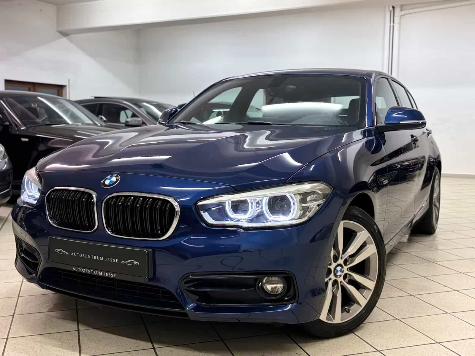 BMW 1 Series 07/2017-photo-0