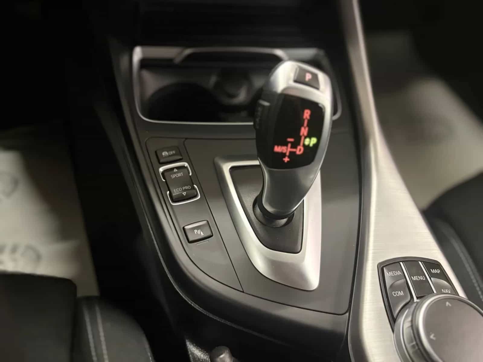 BMW 1 Series 07/2017-photo-18