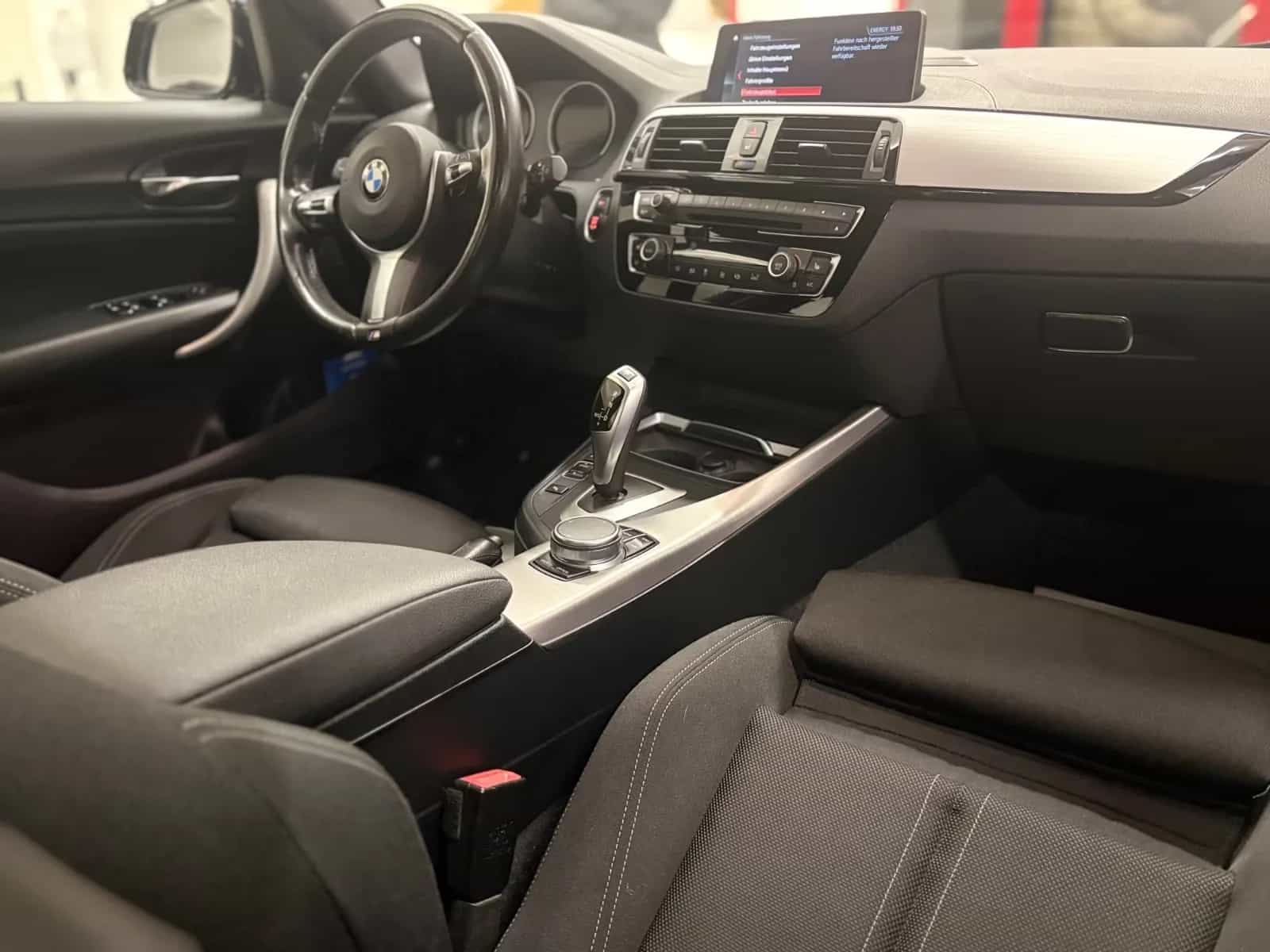 BMW 1 Series 07/2017-photo-28