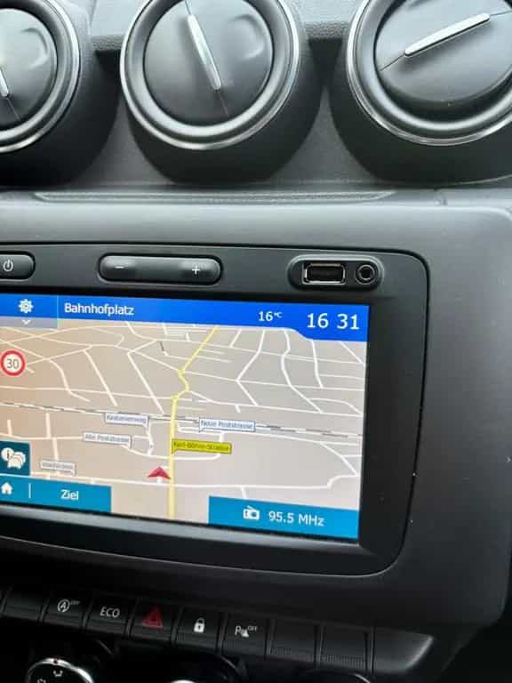 Dacia Duster TCe100 2WDComfort *NAVI*CAM* Bordcomputer 12/2019-photo-12