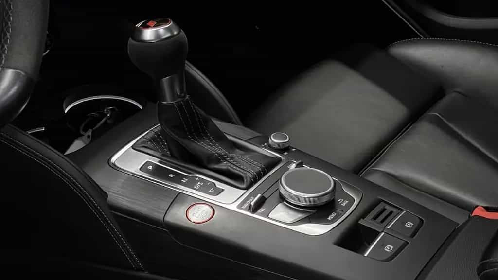 Audi RS3 q. *Pano*Matrix*Virtual*B&O*Key-Go*RS-Aga 10/2019-photo-26