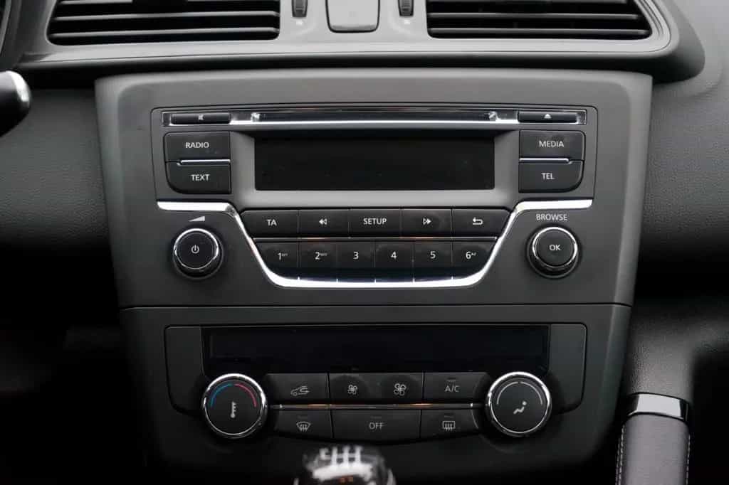 Renault Kadjar Life 1.2 TCe/AHK/TÜV NEU/Service NEU 01/2018-photo-20