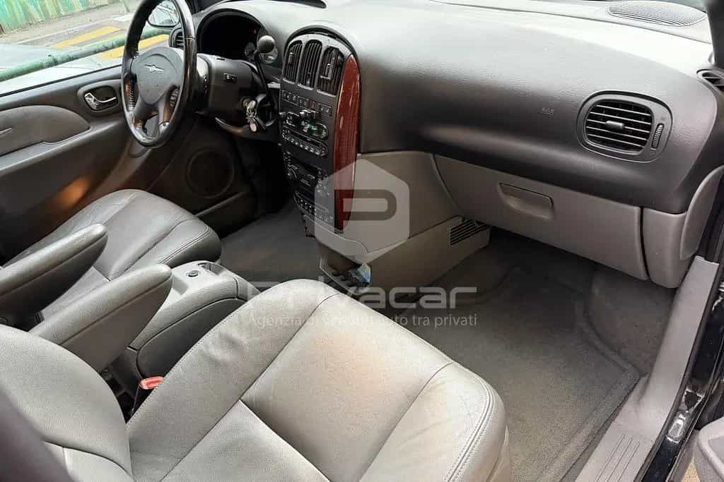 Chrysler Other CHRYSLER Grand Voyager 2.8 CRD cat Limited Auto 01/2008-photo-10