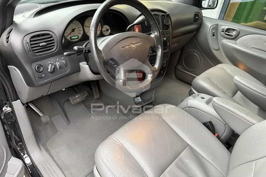 Chrysler Other CHRYSLER Grand Voyager 2.8 CRD cat Limited Auto 01/2008-photo-8
