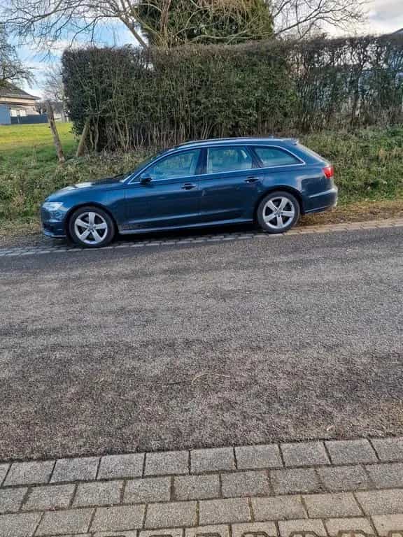 Audi A6 3,0 tdi Avant Quattro, 272 PS, 95.... 09/2015-photo-10