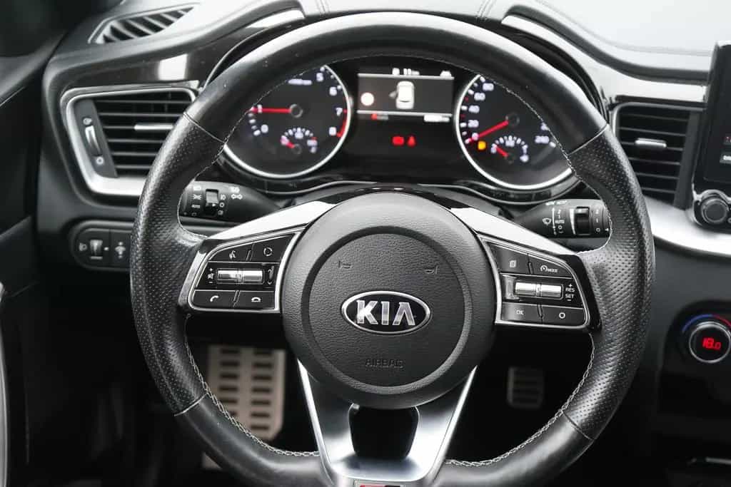 Kia ProCeed GT-Line 1.5 T-GDI LED Navi Sitzheizung 05/2021-photo-8