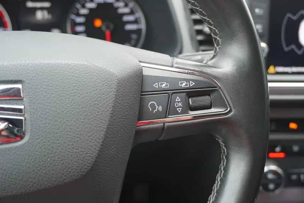 Seat Leon 1.4 TSI Xcellence LED Klima SHZ Navi Sound 06/2017-photo-18