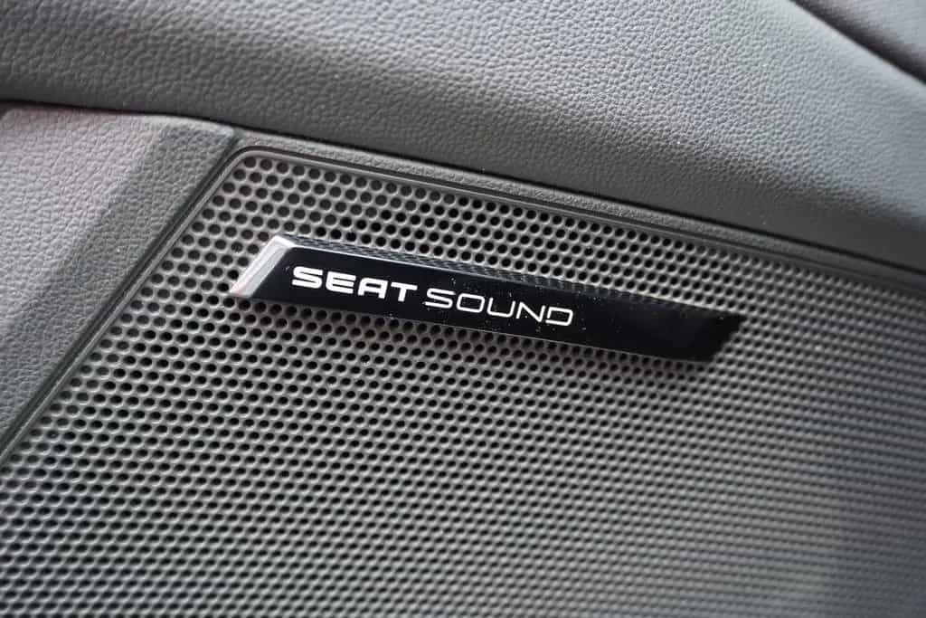 Seat Leon 1.4 TSI Xcellence LED Klima SHZ Navi Sound 06/2017-photo-27