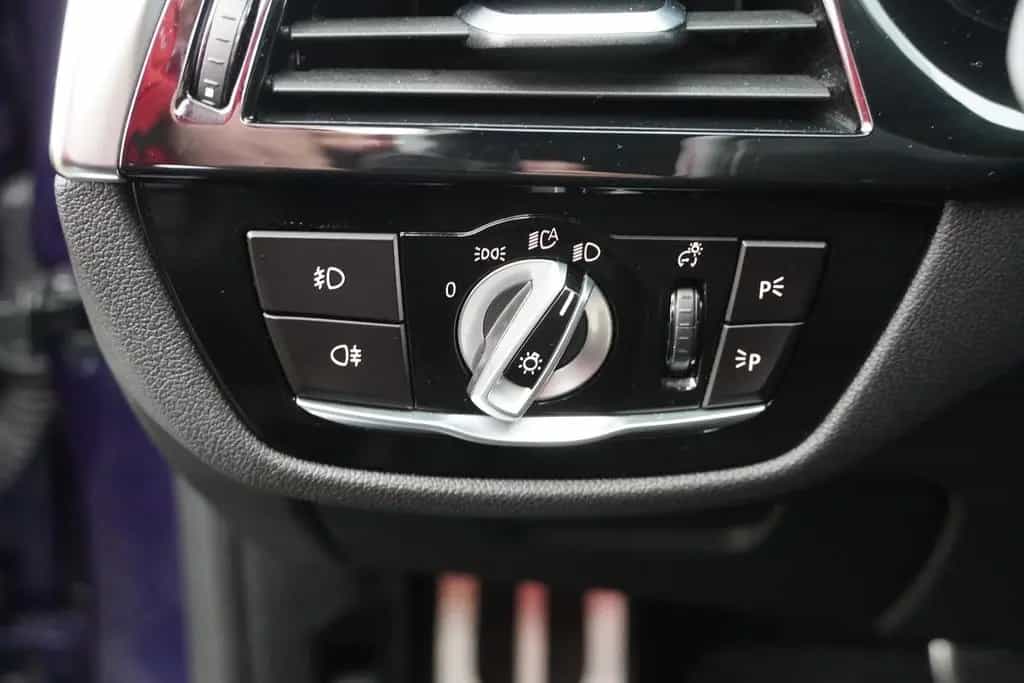BMW 5 Series 530i M Sport Aut. Klimaaut. LED Navi Sitzheizung 05/2018-photo-27