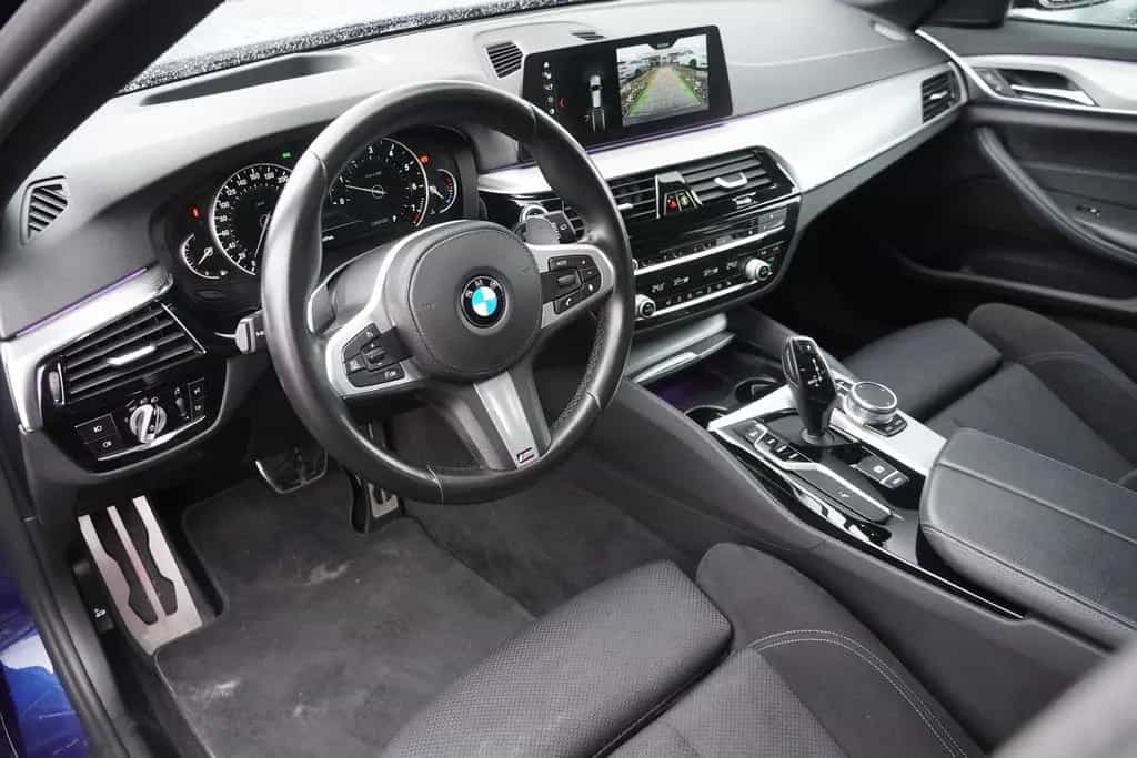 BMW 5 Series 530i M Sport Aut. Klimaaut. LED Navi Sitzheizung 05/2018-photo-9