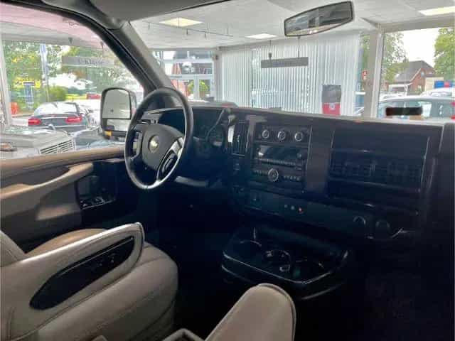 GMC Savana 5,3l V8 Explorer Limited 08/2012-photo-17