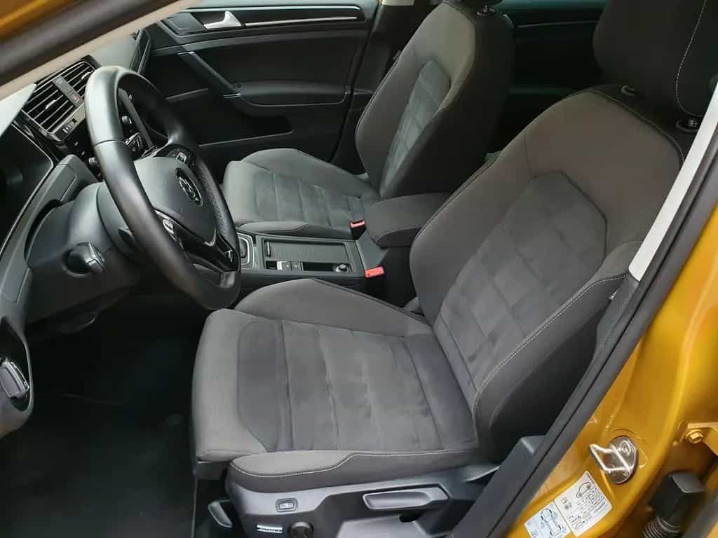 Volkswagen Golf VII Highline BMT*LED*Pano*ACC*Virtual*Blind 04/2017-photo-9