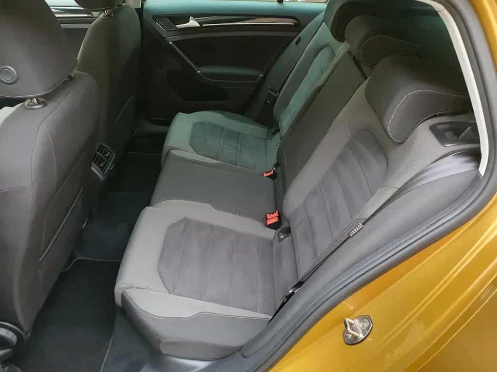 Volkswagen Golf VII Highline BMT*LED*Pano*ACC*Virtual*Blind 04/2017-photo-10