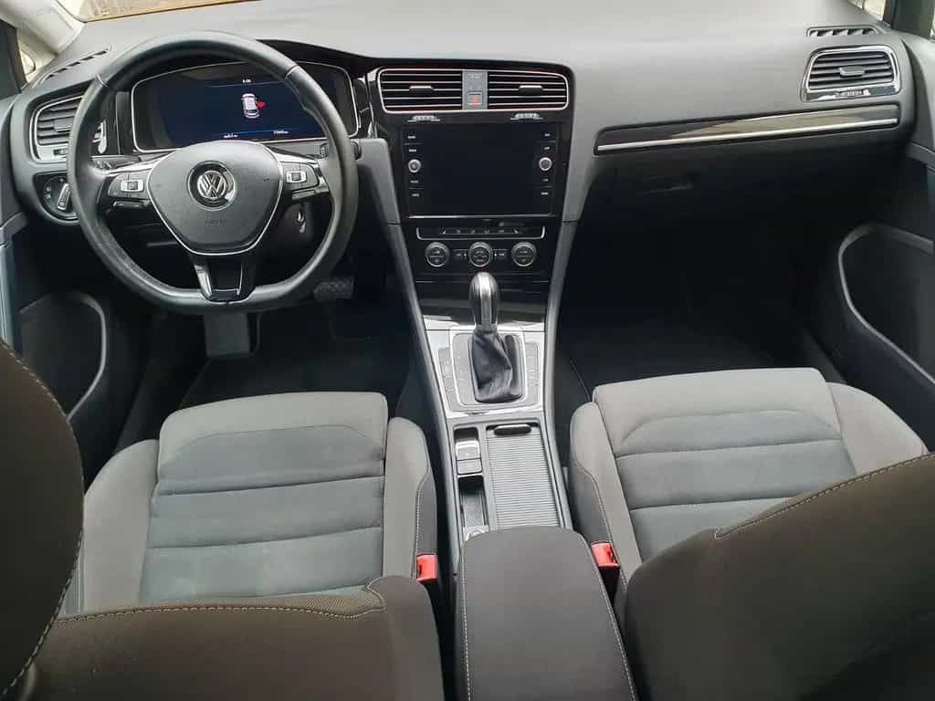 Volkswagen Golf VII Highline BMT*LED*Pano*ACC*Virtual*Blind 04/2017-photo-7