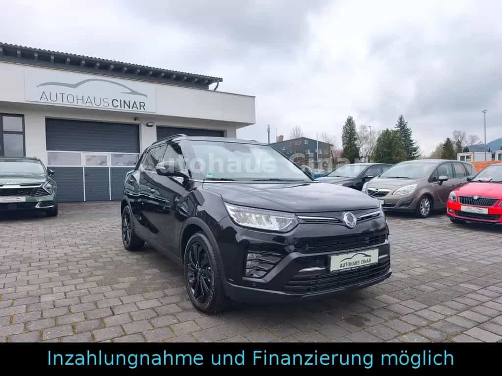 Ssangyong Tivoli 1.5T-GDi Blackline*Navi*Kamera*Leder*LED* 08/2023-photo-0