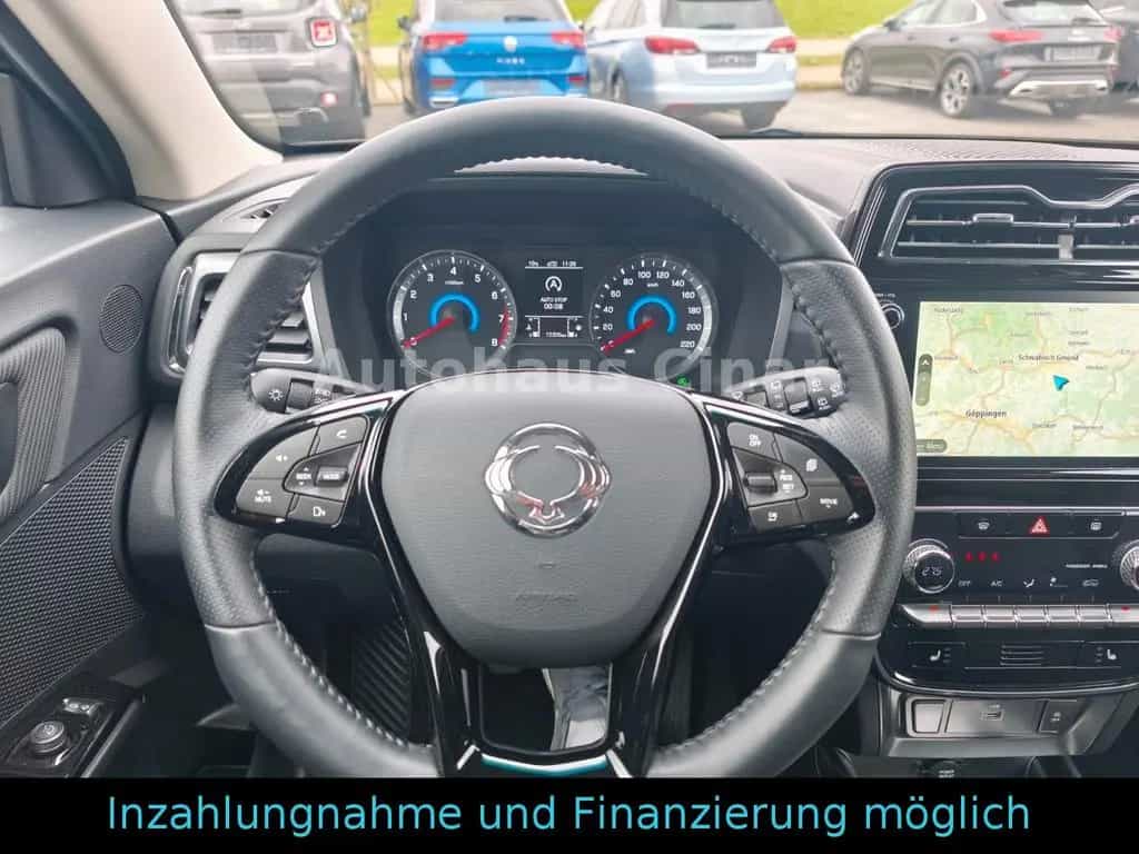 Ssangyong Tivoli 1.5T-GDi Blackline*Navi*Kamera*Leder*LED* 08/2023-photo-15