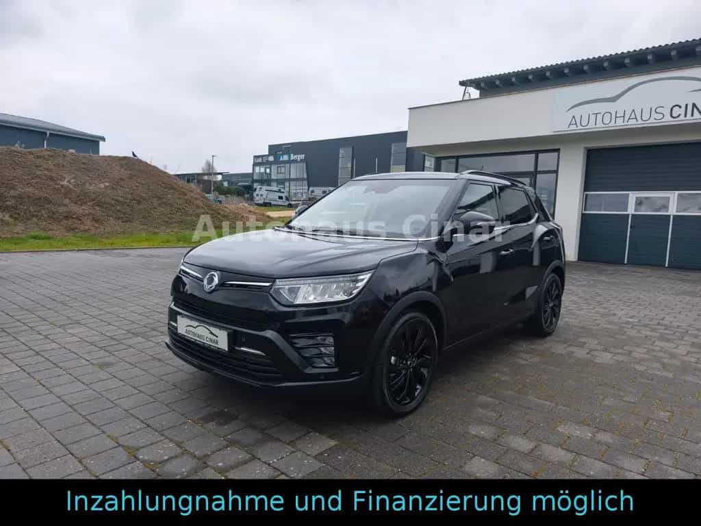Ssangyong Tivoli 1.5T-GDi Blackline*Navi*Kamera*Leder*LED* 08/2023-photo-2