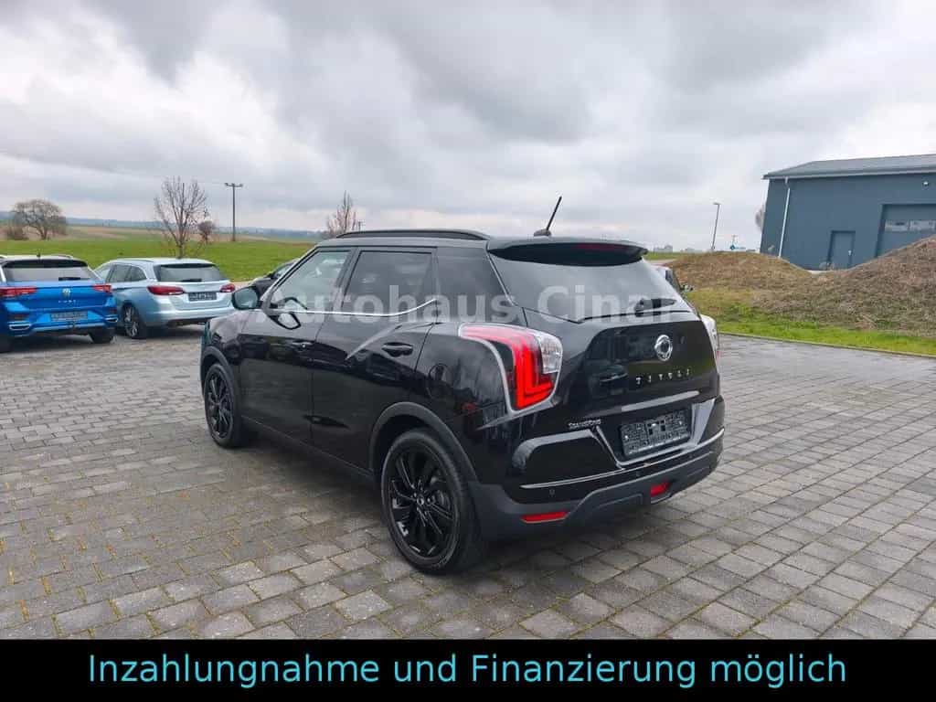 Ssangyong Tivoli 1.5T-GDi Blackline*Navi*Kamera*Leder*LED* 08/2023-photo-4