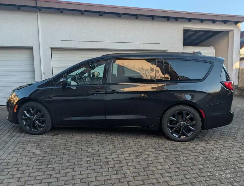 Chrysler Pacifica Limited S/360°/Navi/AHK/Unfallfrei!!! 02/2018-photo-0