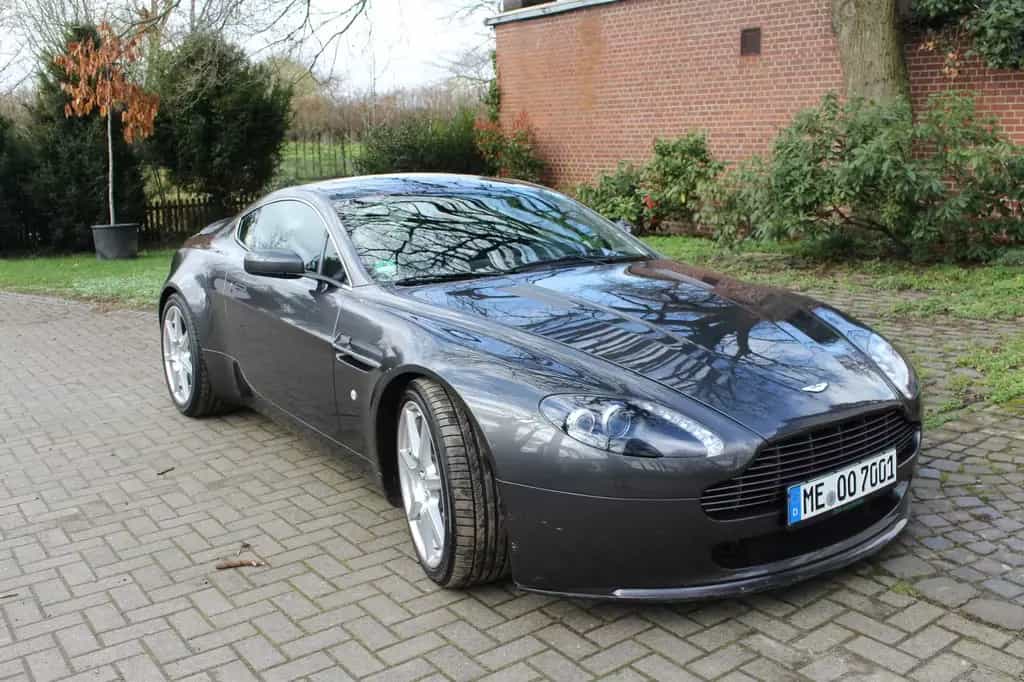 Aston Martin V8 Vantage 4.3l - 11/2006-photo-0