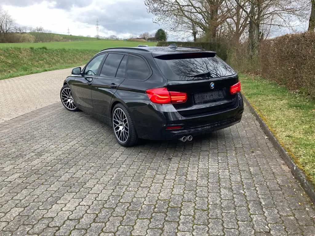 BMW 3 Series 01/2018-photo-10