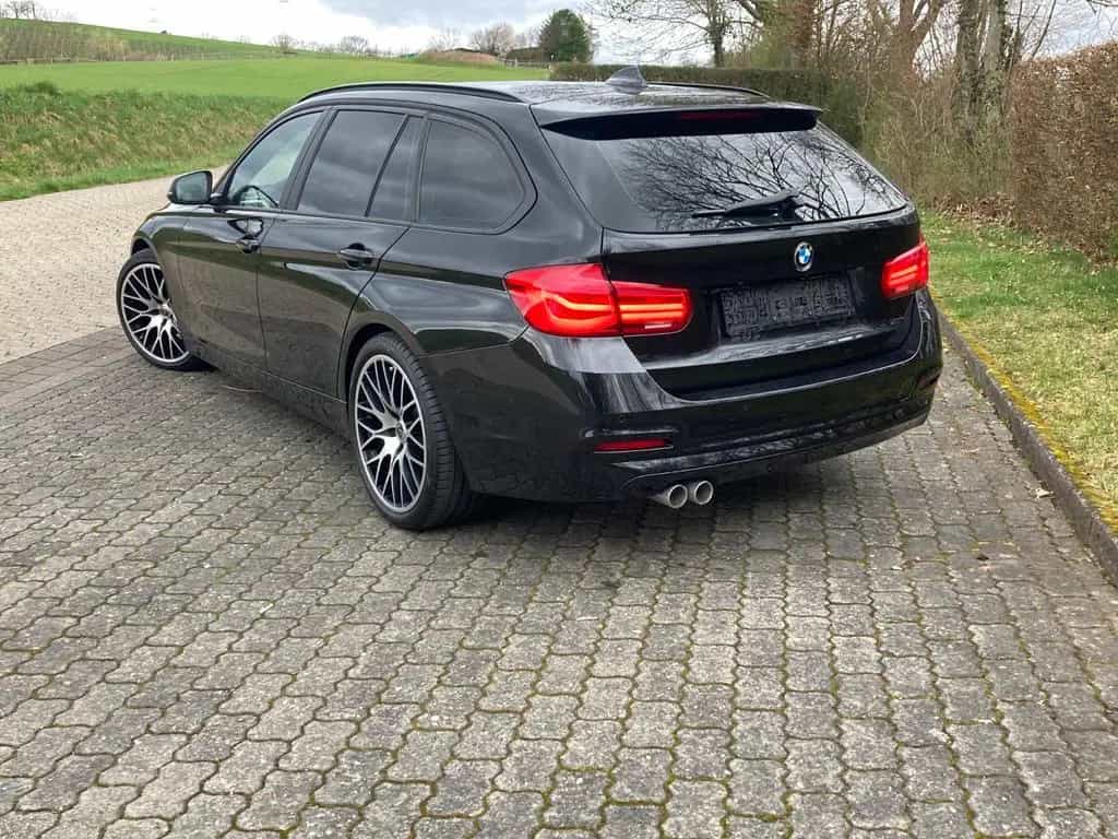 BMW 3 Series 01/2018-photo-9