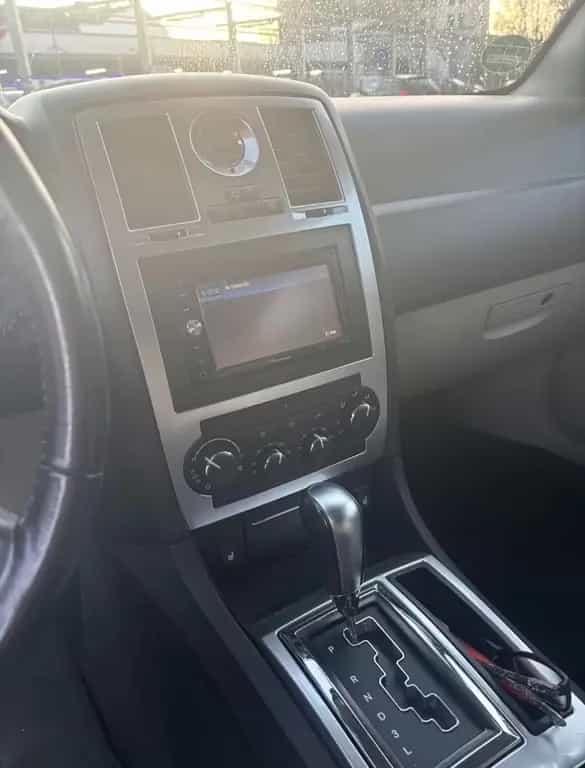 Chrysler 300C Touring 3.5 V6 Autom. - mit LPG 10/2007-photo-4