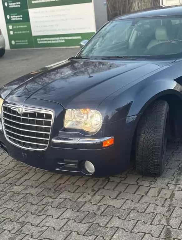 Chrysler 300C Touring 3.5 V6 Autom. - mit LPG 10/2007-photo-5