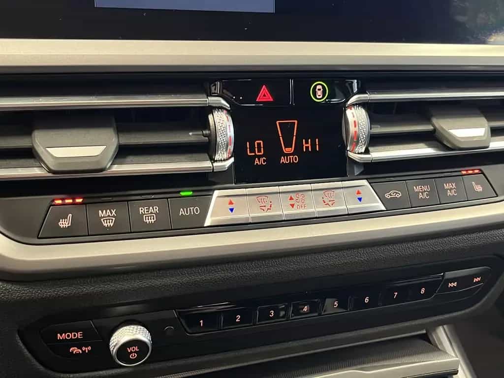 BMW 318 Pano*Dig.Cockpit*Tempomat*SHZ*Bluetooth*LED 10/2021-photo-22