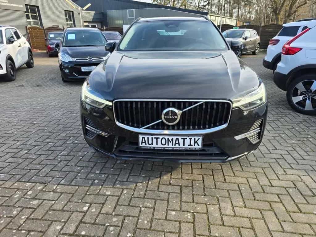 Volvo XC60 XC 60  B4 Autom. Navi AHK SHZ Kamera LED Driver 10/2022-photo-7