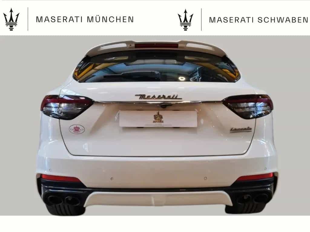 Maserati Levante TROFEO/Exclusiv Interieur/22-Zoll 08/2020-photo-17