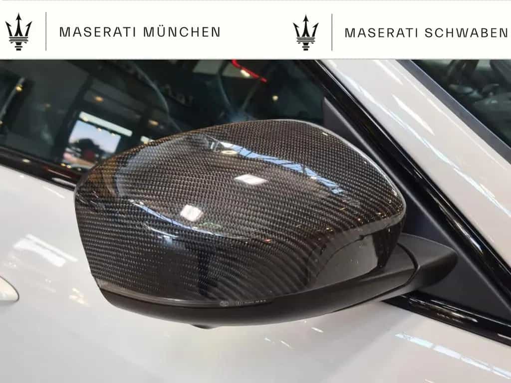 Maserati Levante TROFEO/Exclusiv Interieur/22-Zoll 08/2020-photo-18