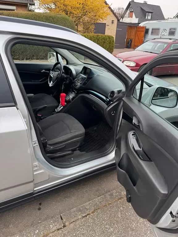 Chevrolet Orlando TÜV 12/2027 03/2014-photo-7