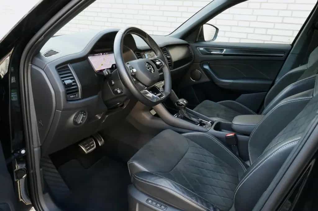 Skoda Kodiaq Sportline 4x4 Pano 360Cam Standheiz. AHK 07/2022-photo-12