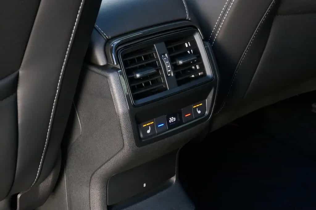 Skoda Kodiaq Sportline 4x4 Pano 360Cam Standheiz. AHK 07/2022-photo-26