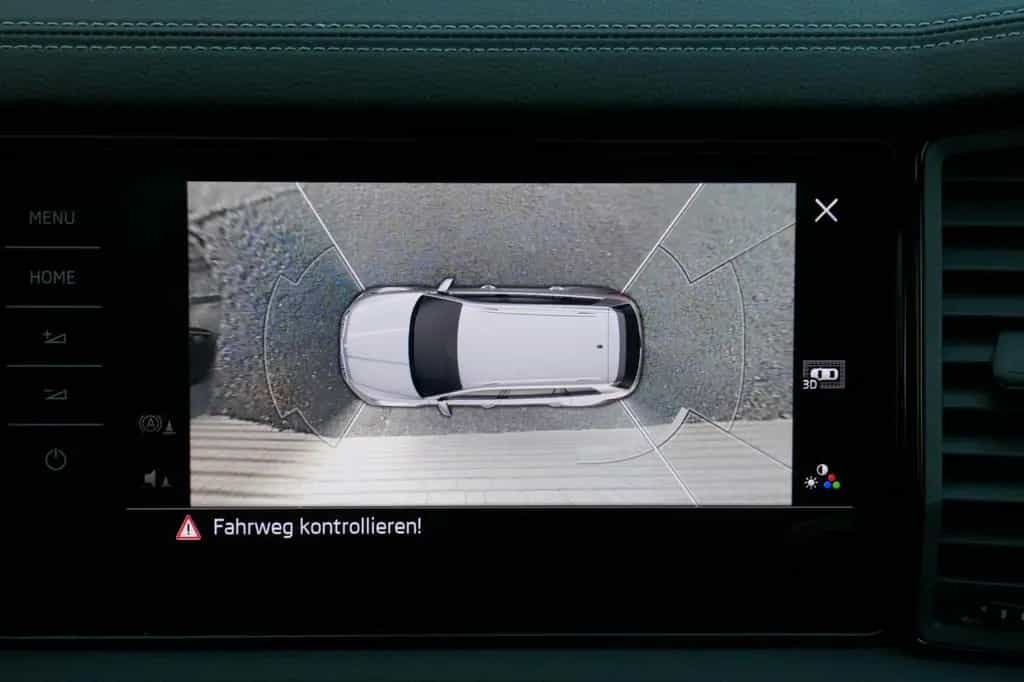 Skoda Kodiaq Sportline 4x4 Pano 360Cam Standheiz. AHK 07/2022-photo-29
