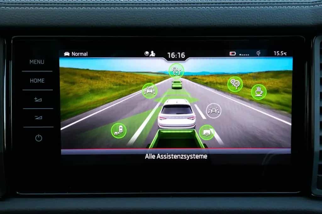Skoda Kodiaq Sportline 4x4 Pano 360Cam Standheiz. AHK 07/2022-photo-31