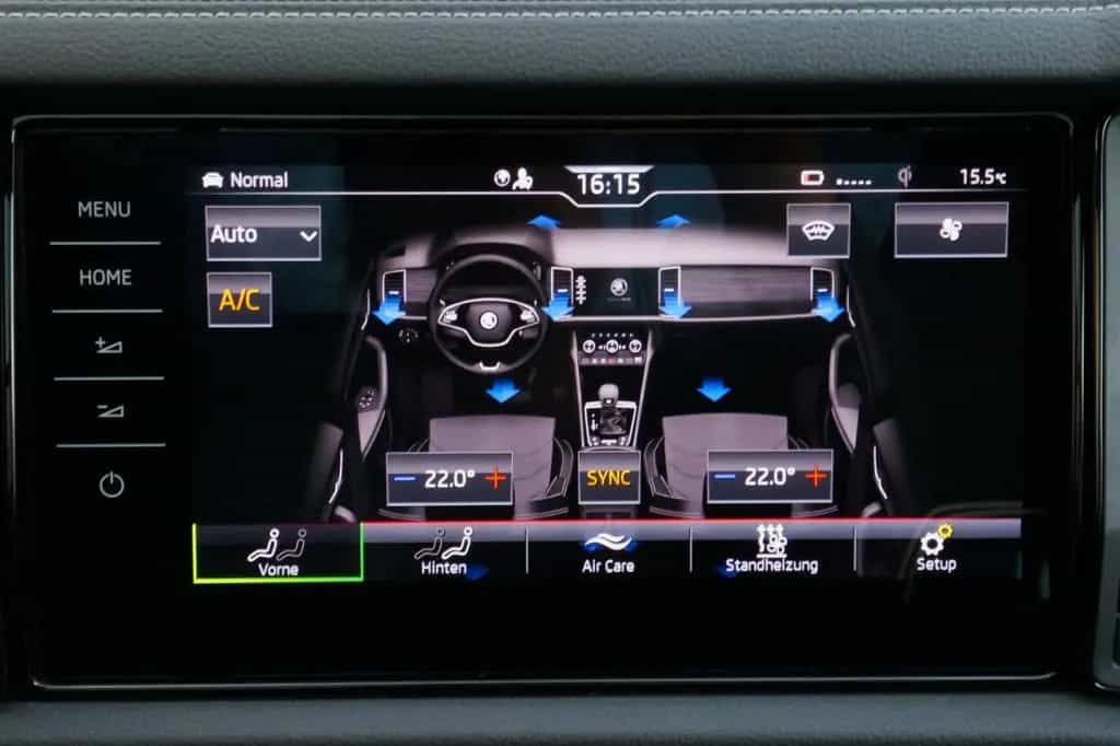 Skoda Kodiaq Sportline 4x4 Pano 360Cam Standheiz. AHK 07/2022-photo-33
