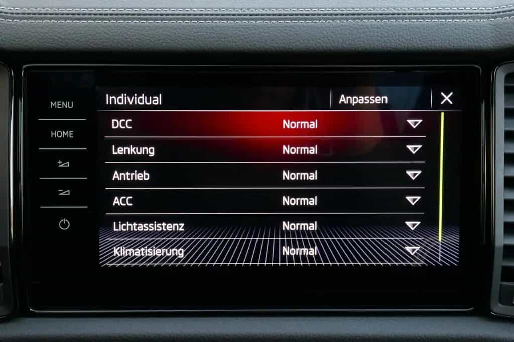 Skoda Kodiaq Sportline 4x4 Pano 360Cam Standheiz. AHK 07/2022-photo-40