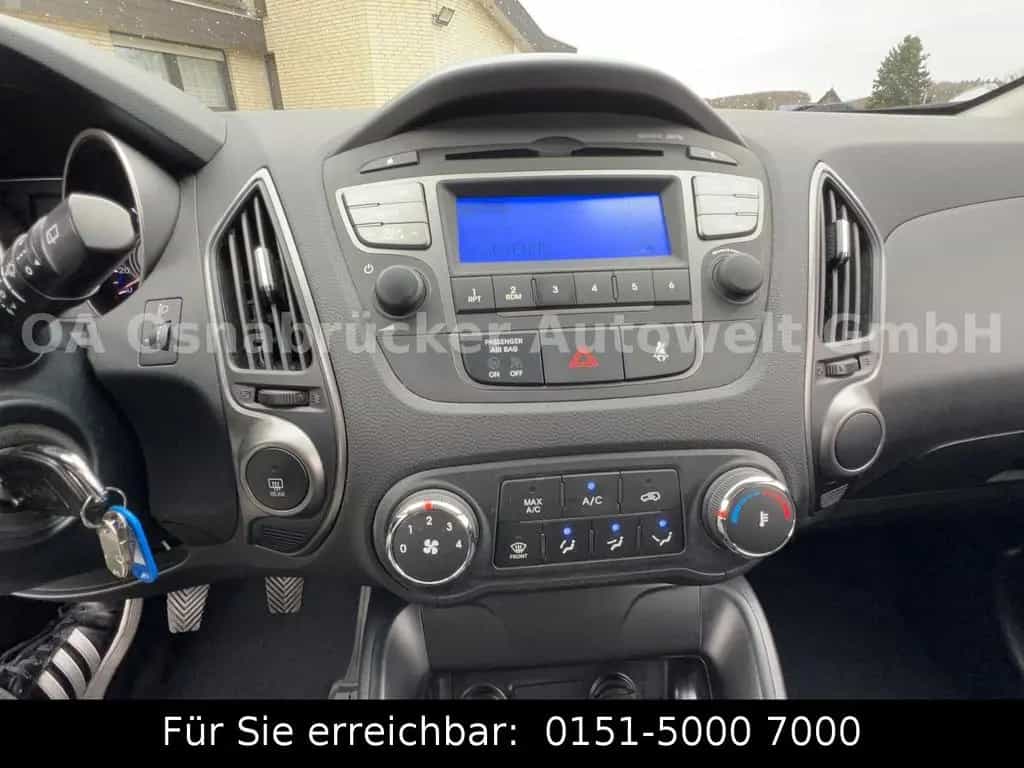 Hyundai ix35 FIFA World Cup 135PS Klima USB Scheckheft 03/2015-photo-24