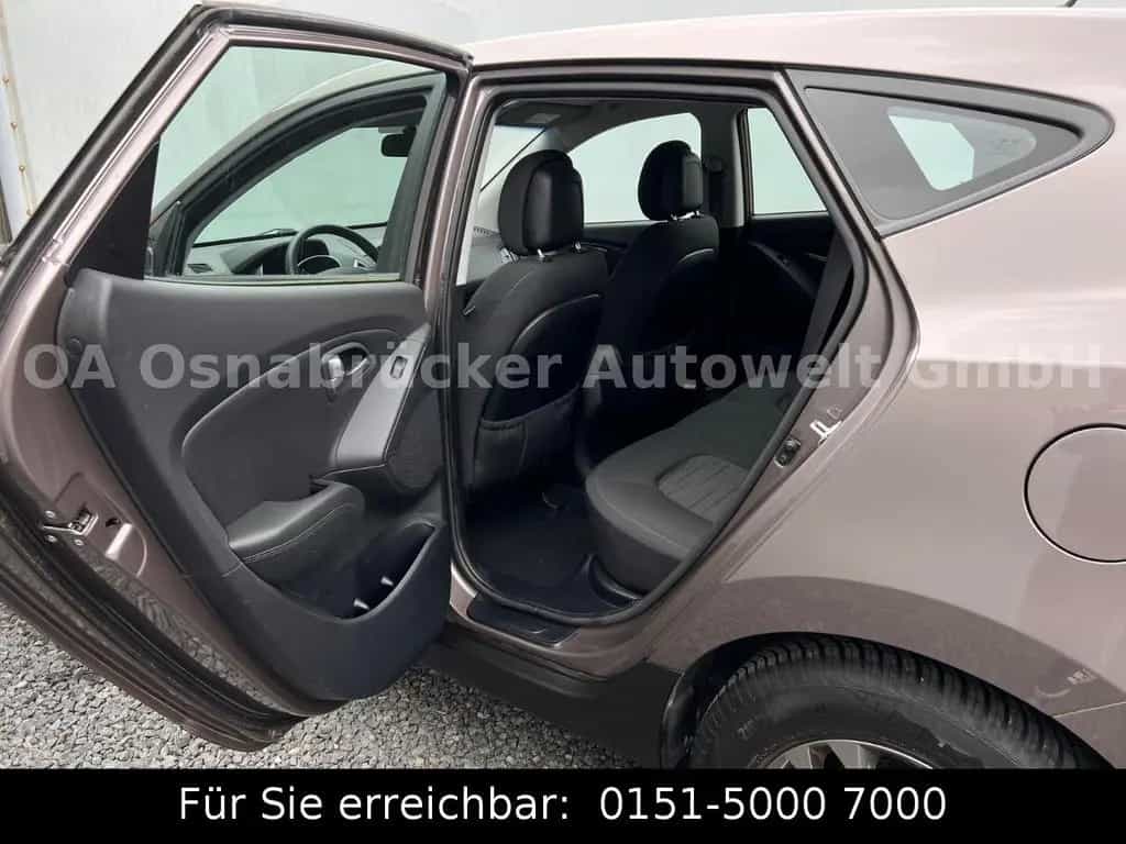 Hyundai ix35 FIFA World Cup 135PS Klima USB Scheckheft 03/2015-photo-8