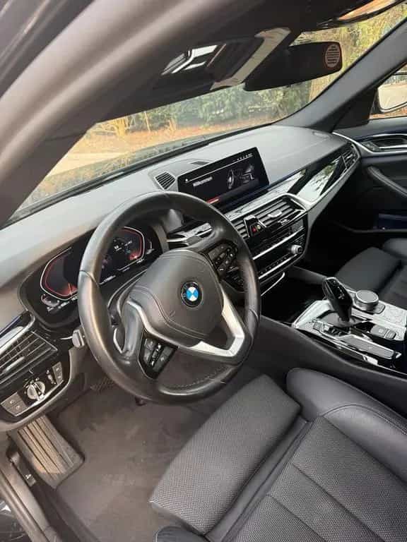 BMW 5 Series 520 d xdrive virtuell Display 09/2020-photo-5