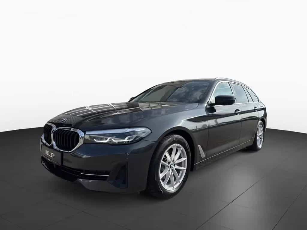 BMW 520 d Touring Aut. Pano,DAPro,HuD,ParkAss,LiCoPro 02/2022-photo-2
