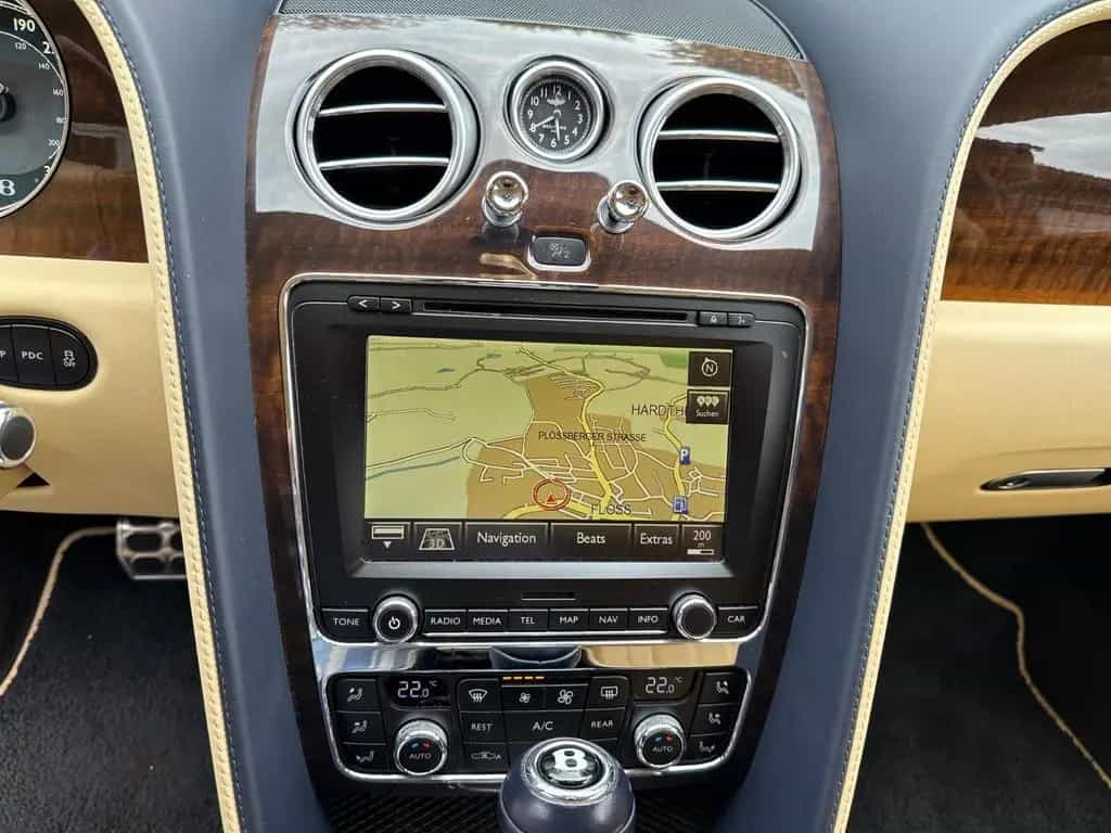 Bentley Continental Flying Spur 4.0 V8 Service Neu 07/2015-photo-14