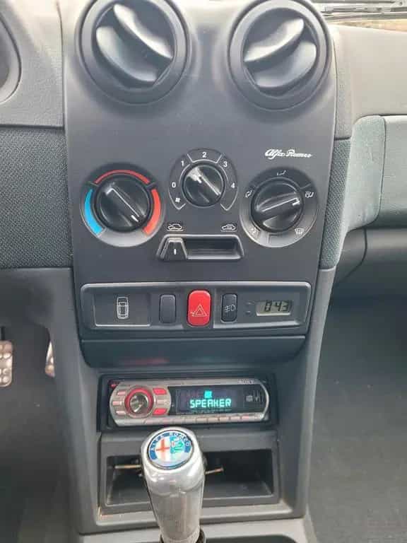 Alfa Romeo 145 07/1999-photo-6