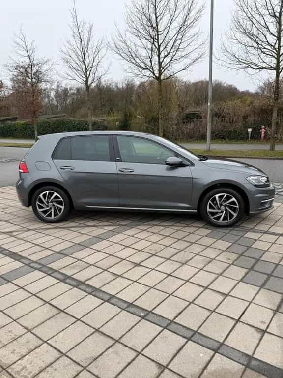 Volkswagen Golf VII Lim. Sound Start-Stopp 12/2017-photo-11