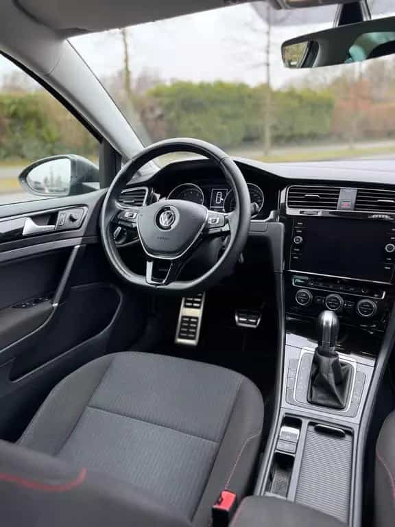 Volkswagen Golf VII Lim. Sound Start-Stopp 12/2017-photo-5