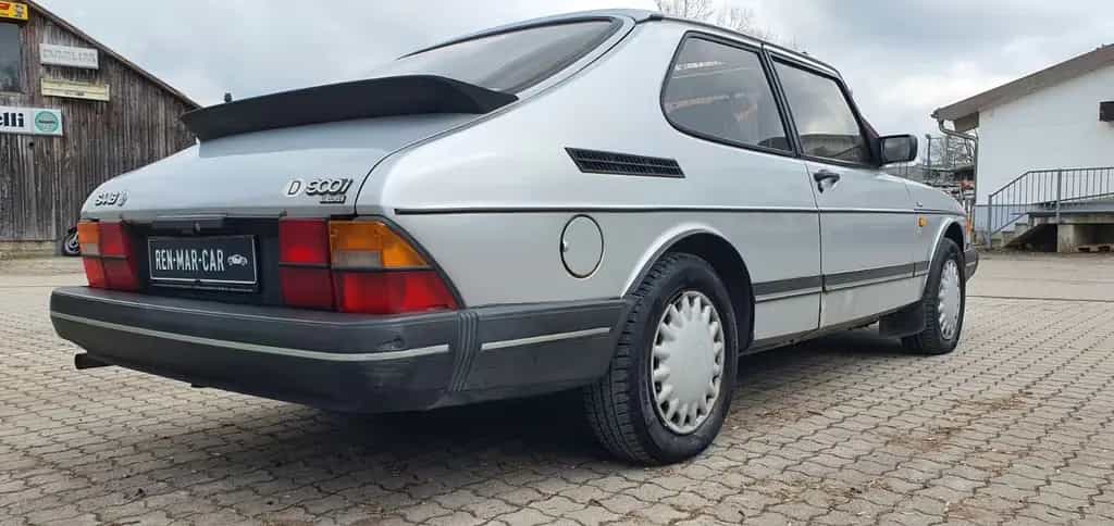 Saab 900 07/1990-photo-2