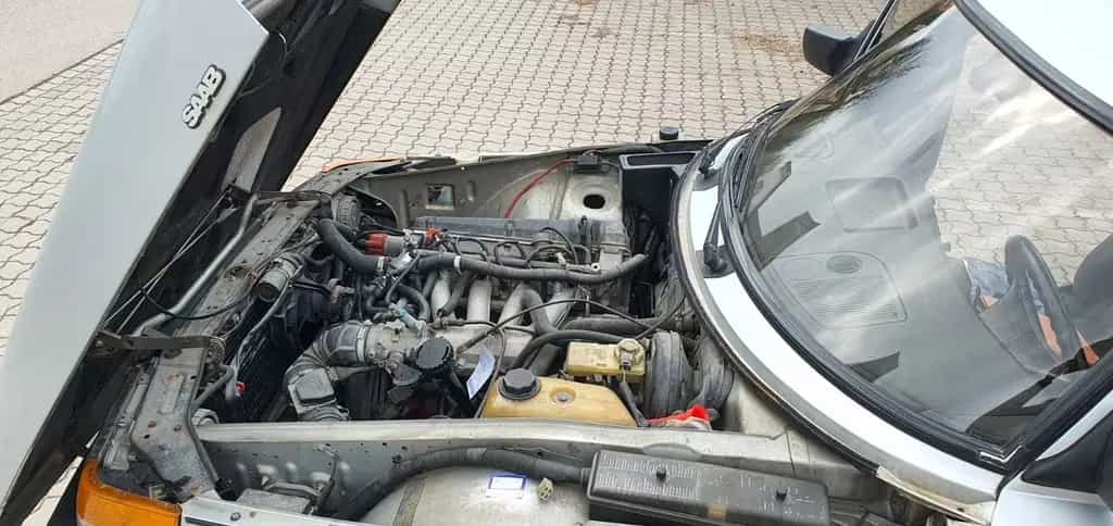 Saab 900 07/1990-photo-6