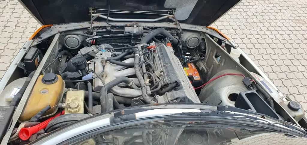 Saab 900 07/1990-photo-8